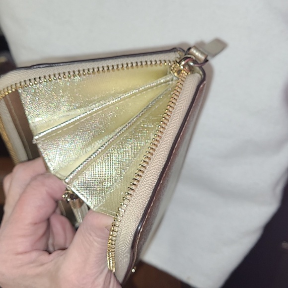 Kate Spade gold long zip wallet - Picture 4 of 8